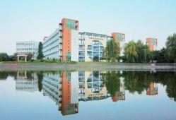 清远职业技术学院吃瓜,校园吃瓜文化一瞥