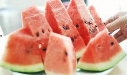 什么叫莱芜吃瓜事件,一场网络舆论的风暴与反思