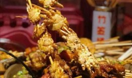 吃夜宵顺带吃个瓜,美食与八卦的完美邂逅