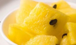 黄黄吃瓜,揭秘娱乐圈的甜蜜瓜田