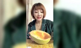 吃哈密瓜姐,探寻新疆甜蜜诱惑的秘密