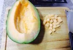 脯乳期可以吃哈密瓜吗,哺乳期妈妈可以安心享用的哈密瓜美味